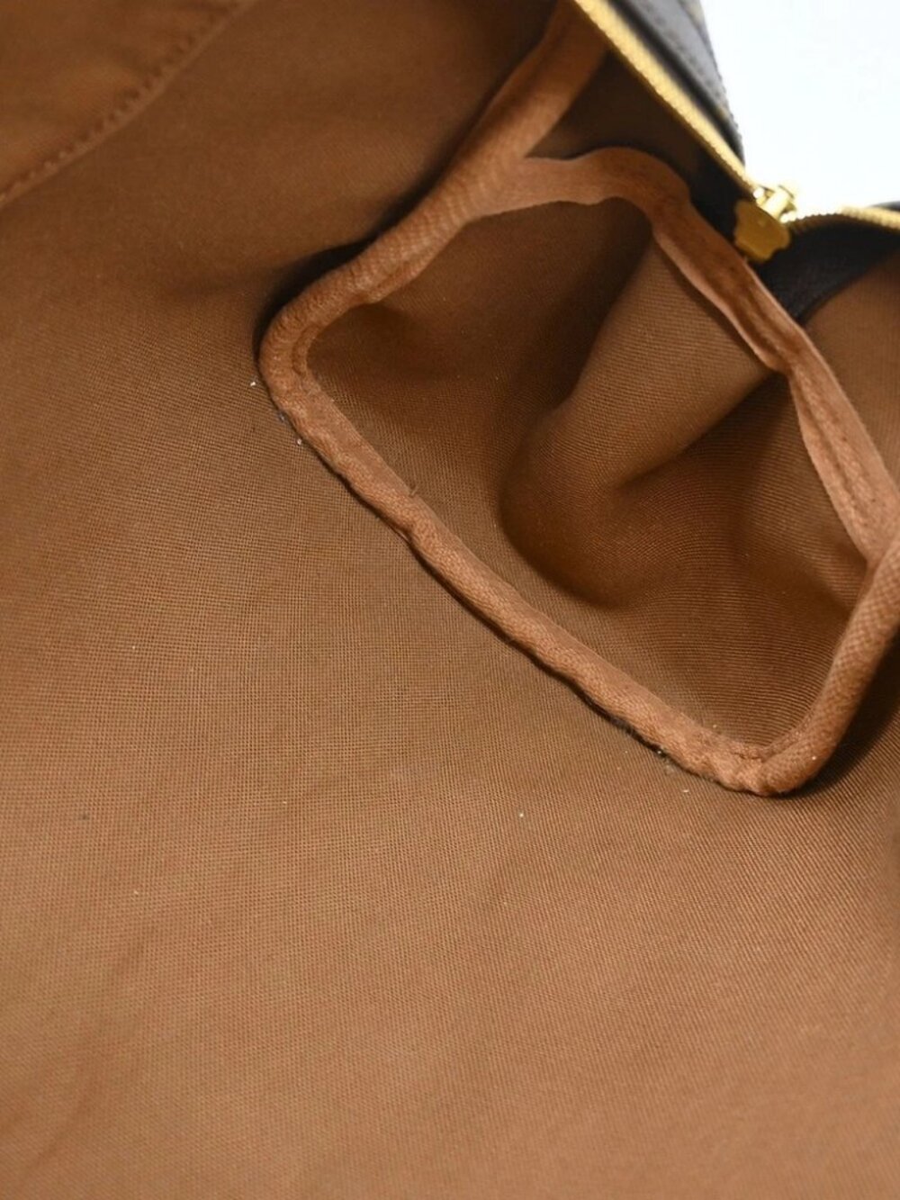 Louis Vuitton Monogram Montorgueil PM Handbag - Picture 14 of 15